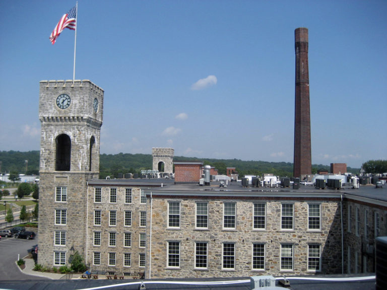 Royal Mills Riverpoint Apartments, Rhode Island Kryton